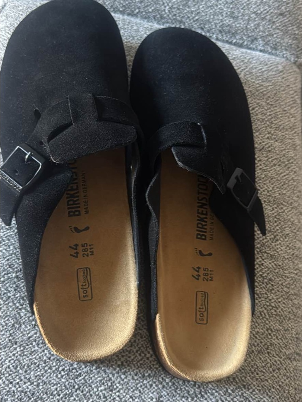 Birkenstock Women's Boston Clog - Black Suede